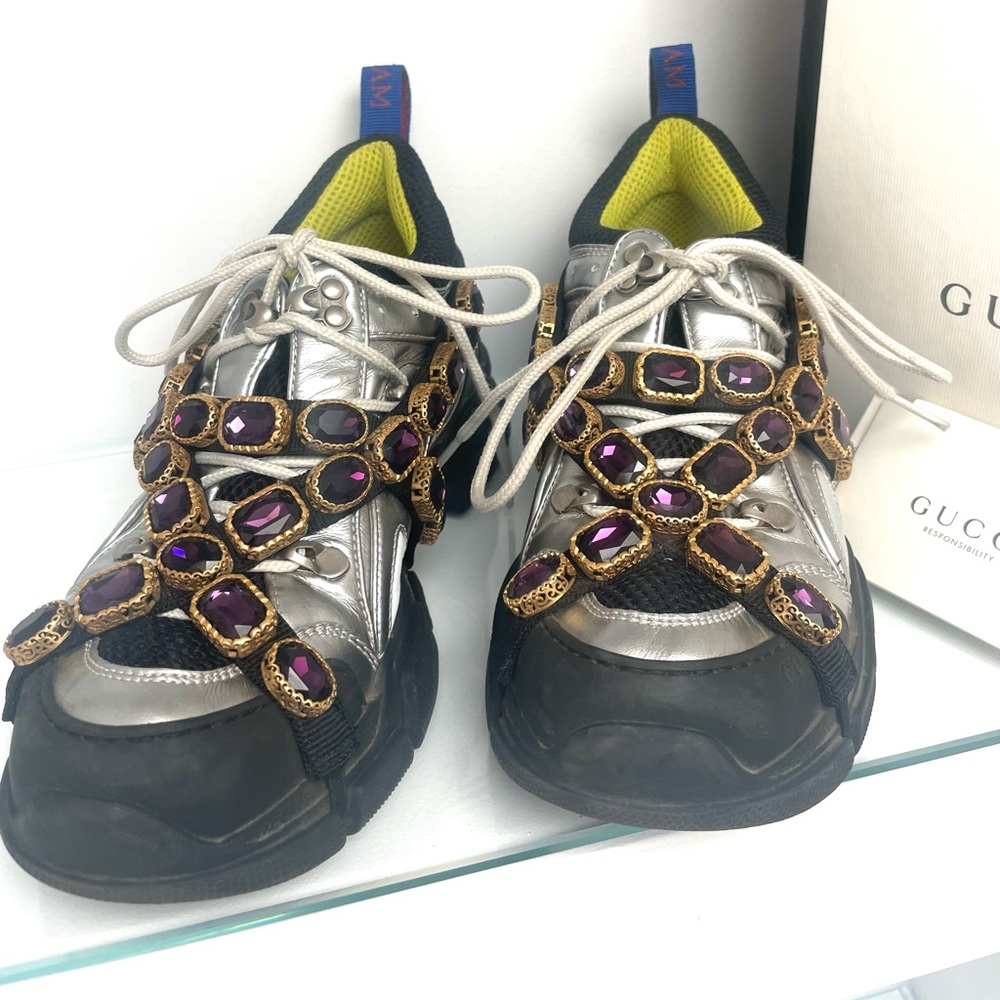 EUC Gucci Flashtrek Trainers Sneakers Silver Crystal Jewel Shoes 39.5 9.5